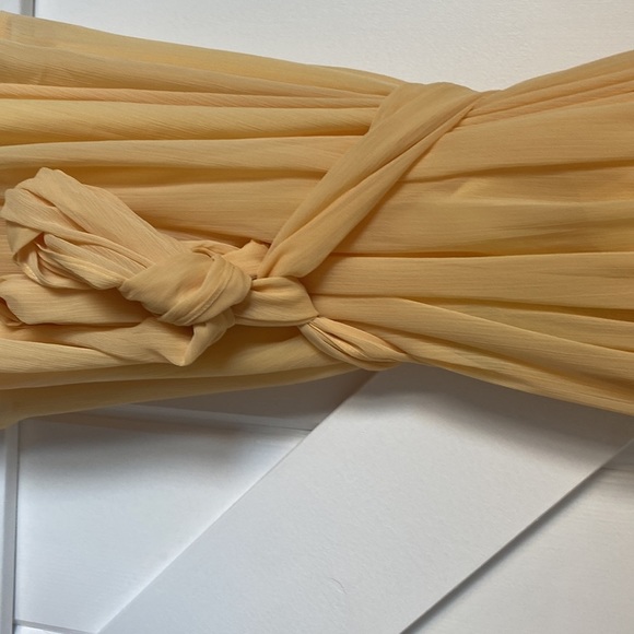 Paradisco NBD yellow short dress - Picture 3 of 9